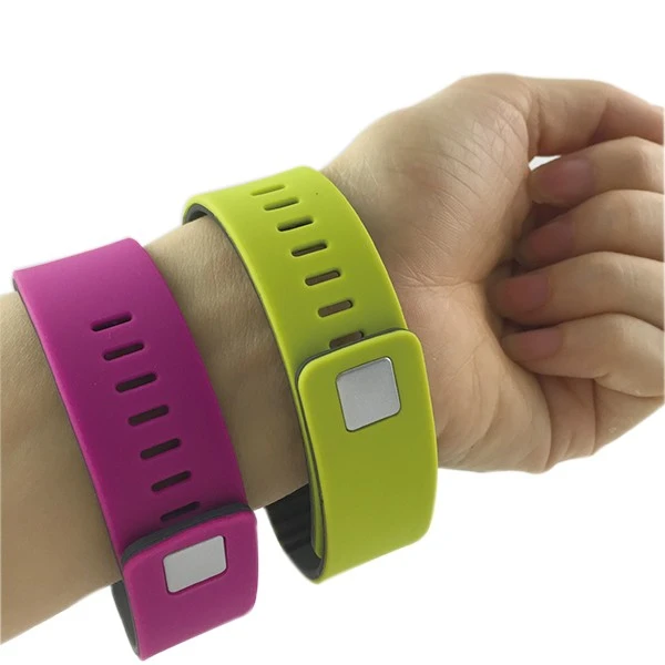 Silicone wristband